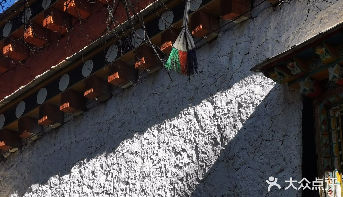 香格里拉小众朝拜寺庙｜本地藏民日常打卡，香火很旺
