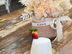 -FLOVIE FLORIST CAFE