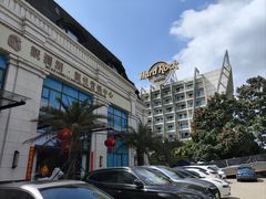 -观澜湖新城运动奥莱区