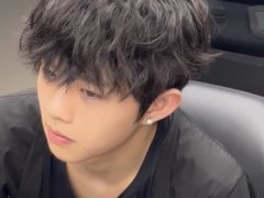 -鸿通城购物中心