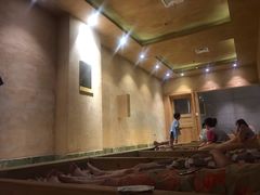 -丽池宫韩式汗蒸会馆(华灯坊店)