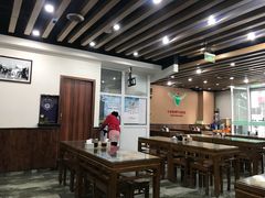 大堂-东方宫·中国兰州牛肉拉面(三里屯店)