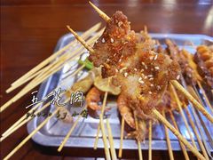 -老蚌埠烤串·新派烧烤·油边王(工农路店)