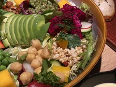 牛油果沙拉-幸薈飯堂