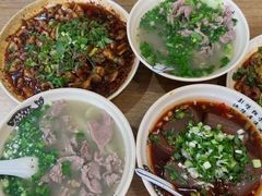 -杨三孃跷脚牛肉(美洲花园店)