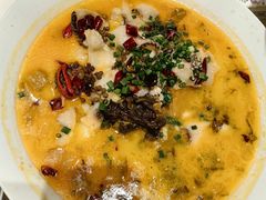 -皇城根·鲁菜济南菜·吊炉烤鸭·炒鸡鱼头(济南旗舰店)