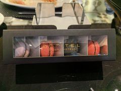 -圣丰索菲特·2 On 988 Café 自助餐厅