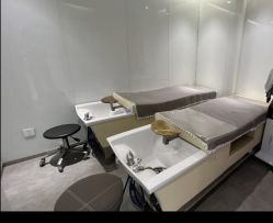 -LESSMORE科技头皮理容中心