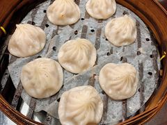 鲜肉小笼-德兴馆(山西南路店)