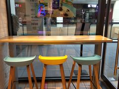 用餐区-DQ·蛋糕·冰淇淋(奥特莱斯店)