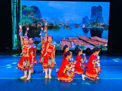 -小芳舞蹈团·少儿舞蹈·中国舞(龙江校区)