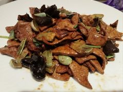 -闫府私房菜·老字号(恒隆店)