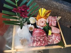 -铭牛烧肉·和牛海鲜自助(高新月牙湖店)