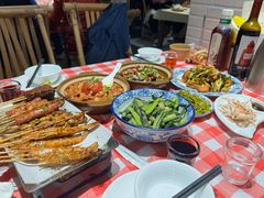 -罗霸蛮老岳阳大排档·鲜货烧烤·土吊子煨砂锅烧菜