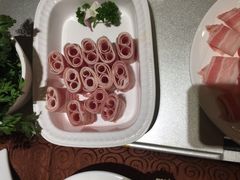 -小天鹅火锅·一线江景洪鼎旗舰店(洪崖洞店)