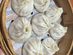 -莱莱小笼·乔艾