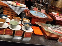 -四海一家自助餐(益田假日广场店)