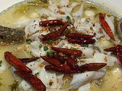-鱼亨小鲜酸菜鱼(大信店)