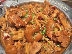 -胖哥俩肉蟹煲(世茂国际广场店)