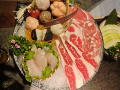 -湊湊火锅·茶憩(新中关购物中心店)