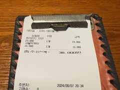 -BHC炸鸡(明洞总店)