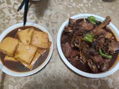 -山里人家土菜馆(茅山店)