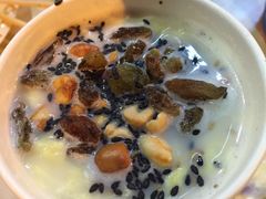 -清真老马家国华牛奶鸡蛋醪糟(正宁路店)