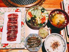-肉魁屋·烧肉·烧鸟·酒场(高新店)
