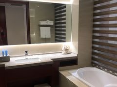 -兴芮温泉度假区