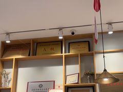 -镇南锅盖面馆(解放路店)