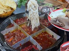 -谭记重庆老火锅(总店)
