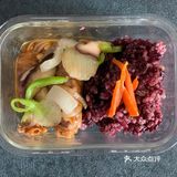 自制便当|🍱肥牛金针菇盖饭