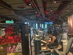 -威尔仕健身会所(古北1699店)