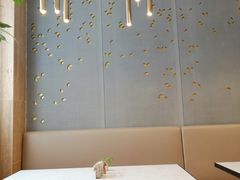 -上海外滩老码头亚朵酒店