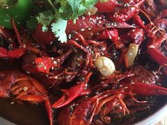 -红盔侠小龙虾(海宁银泰店)
