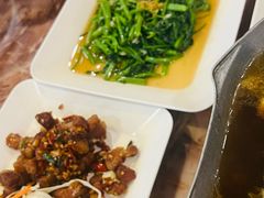 -两兄弟Song Pee Nong(2号店)