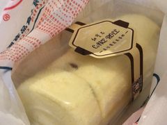 瑞士卷蛋糕-红宝石·鲜奶小方·海派西点房(联洋店)