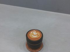 澳白-BIJOU coffee&cocktail(龙岗万科广场店)