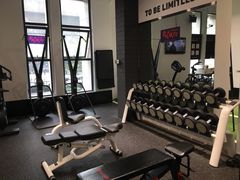 -汗水空间私教健身连锁(SM广场店)