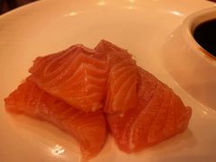 三文鱼-OPEN開全日自助餐厅·牛肉火锅·海鲜(佛山希尔顿酒店)