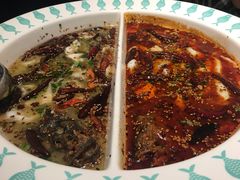-姚姚酸菜鱼·金戈戈香港豉油鸡(喜荟城联名店)