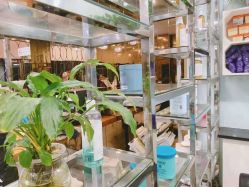-佰亿Salon·烫染造型