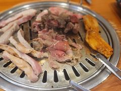 -炽城·烤肉名家(鸿达中央广场店)