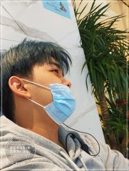 -罗亚帝造型·烫发染发