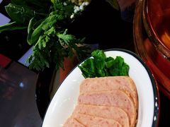 -虾弄弄海派小龙虾·牛羊蝎子火锅