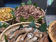 -黔蘑菇四季餐厅(观山湖店)