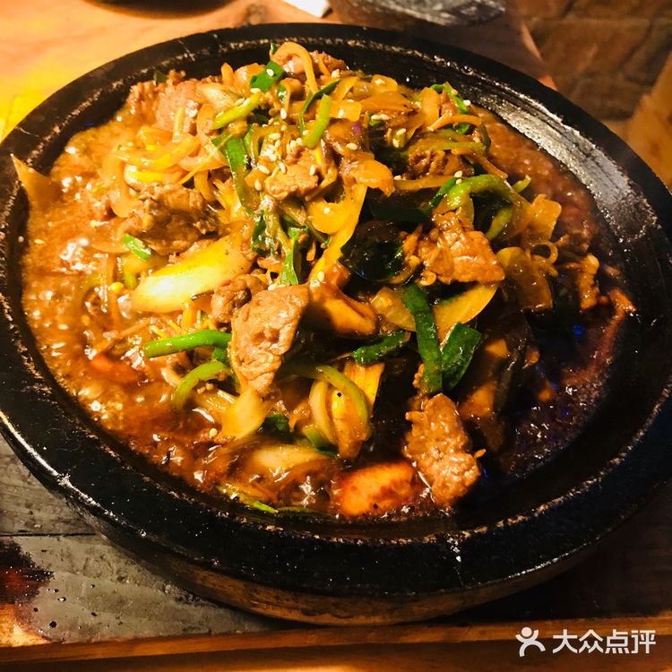 位置：中山广场后身一条街  服务：超级热情