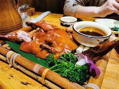 -老滇山寨•云南特色菜•地方菜•民族风情歌舞表演(金碧店)