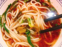 -妈妈故事米线(市府恒隆店)