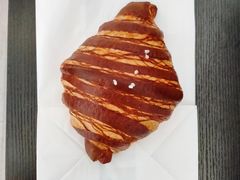 碱水可颂-光作面包Voila Lumiere(中山店)